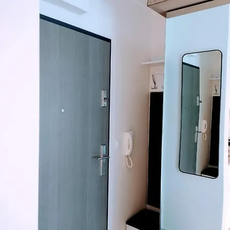 Апартаменты Zacisze Olo *